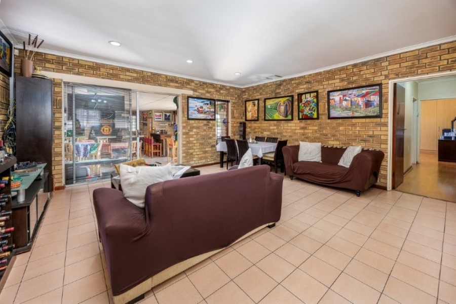 4 Bedroom Property for Sale in Soneike Western Cape